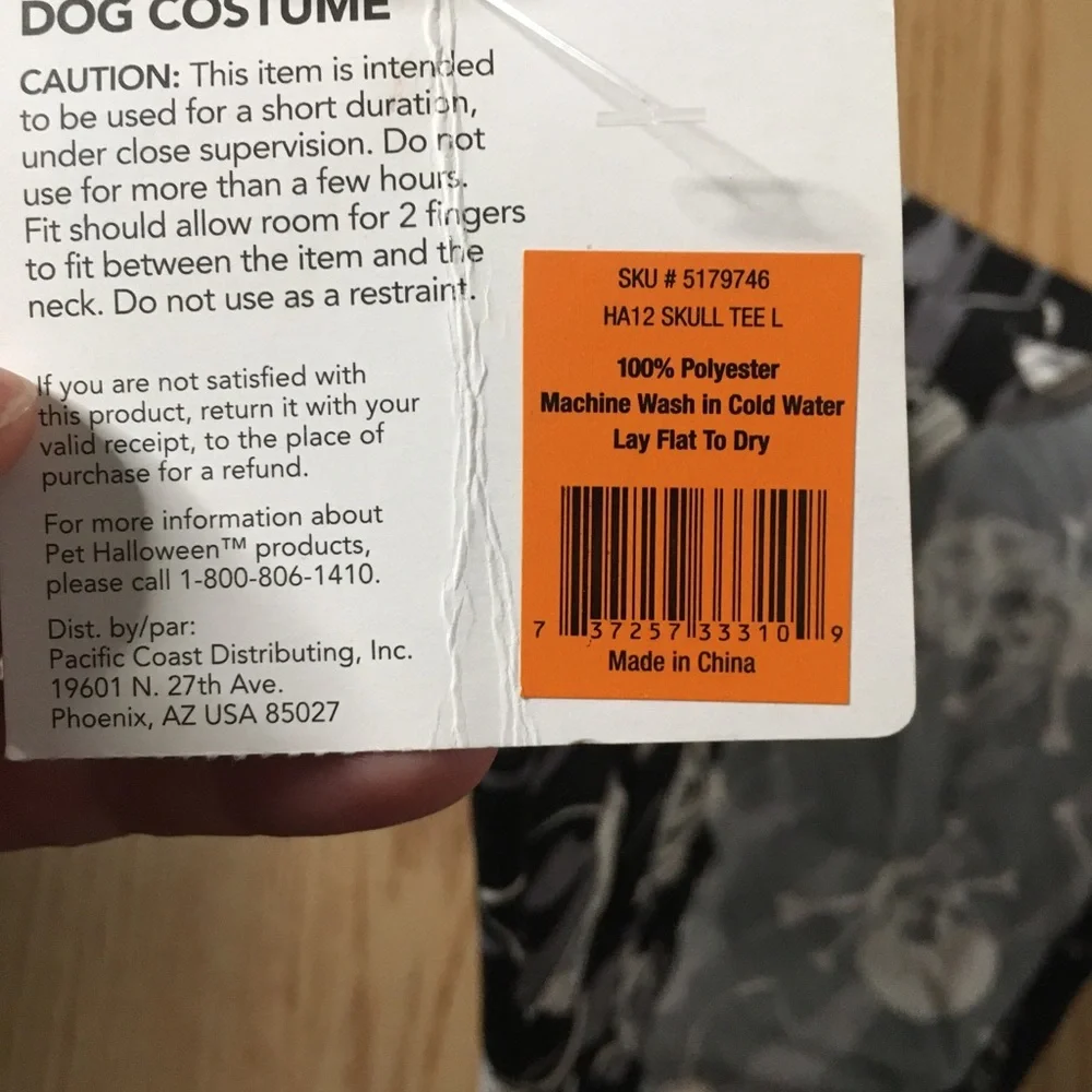New Doggie🐶 Skull Glow in Dark T-shirt or Costume Size Large Fits 16.5”x11.5”